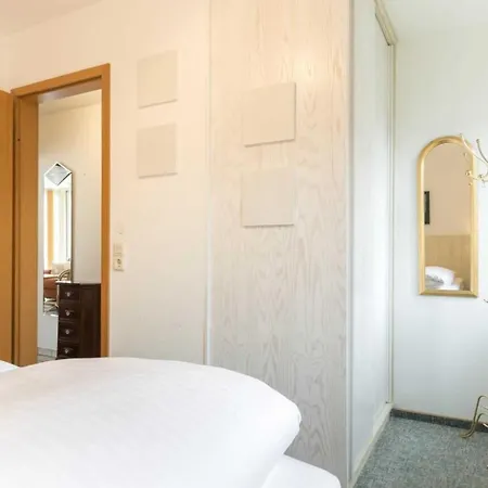 4 Id 367 Apartment *