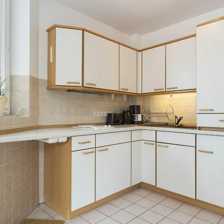 Appartement 4 Id 367 *